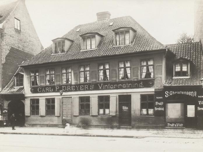 Vesterbrogade 67, 1902